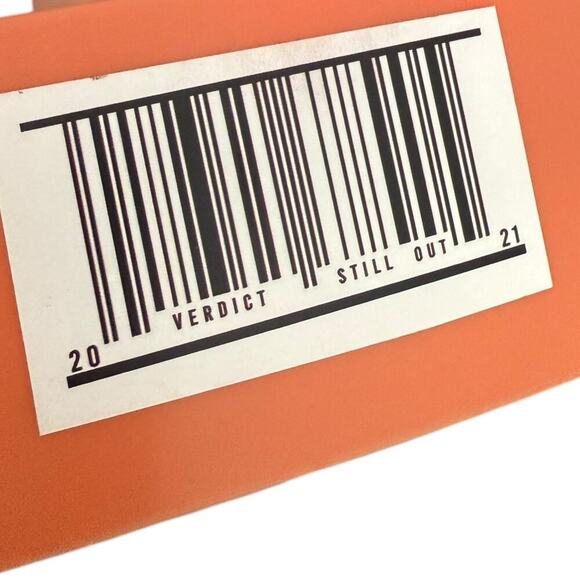 Verdict still out  black bag - Picture 4 of 8